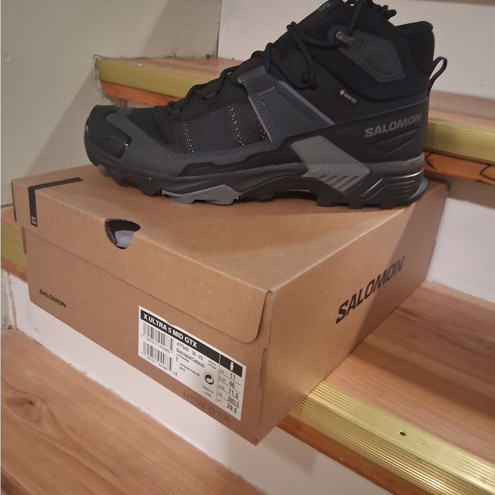 Ultra 5 Mid GORE-TEX Hiking Boots - Men's